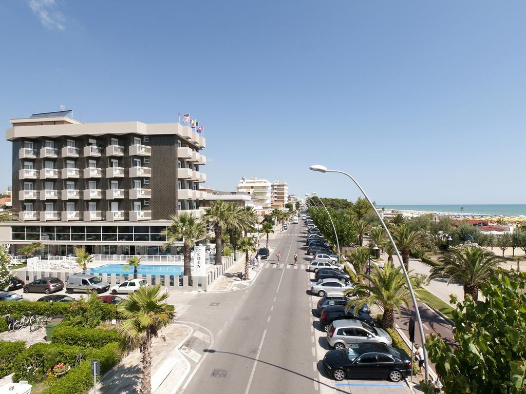 Hotel Eden Alba Adriatica Eksteriør billede